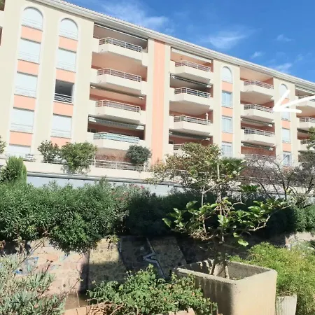 Apartment Climatise Centre Ville, Proche Plages Raphael Et Frejus Avec Ascenseur *
