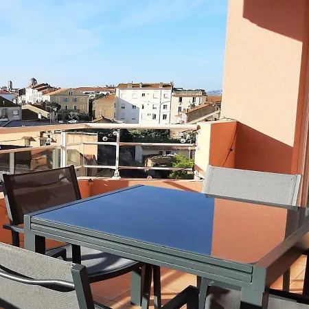 Climatise Centre Ville, Proche Plages Raphael Et Frejus Avec Ascenseur Διαμέρισμα Saint-Raphaël